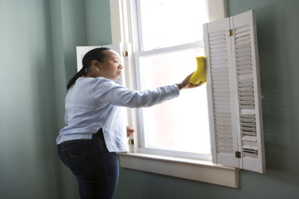 The Do’s & Don’ts of Vinyl Window Care