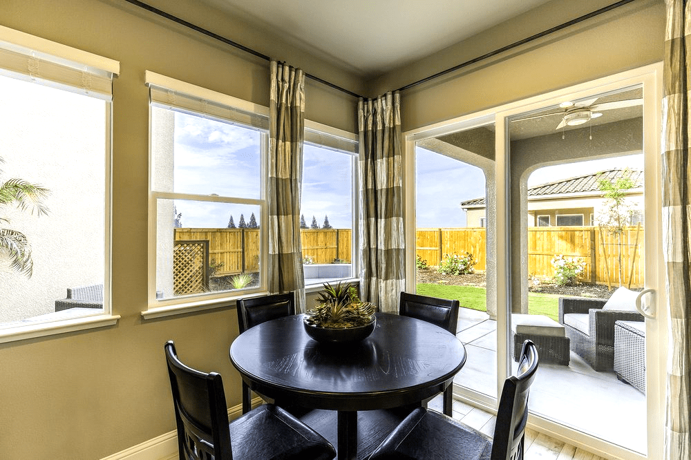 Single Hung Windows vs. Double Hung Windows